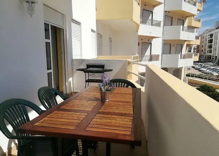 Mourinho Ii דירה *